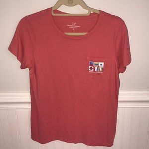 Vineyard Vines pink tee